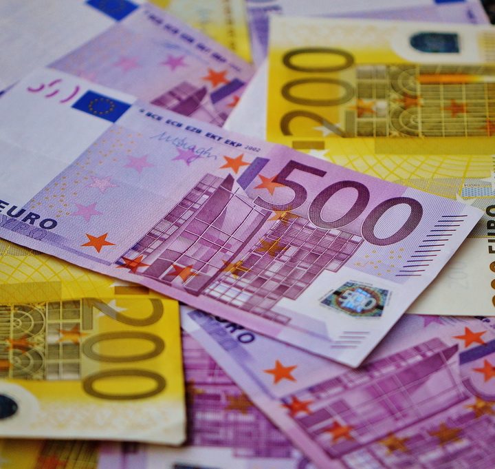 Doradca kredytowy kraków: czy warto brać kredyt z niskim wkładem własnym?