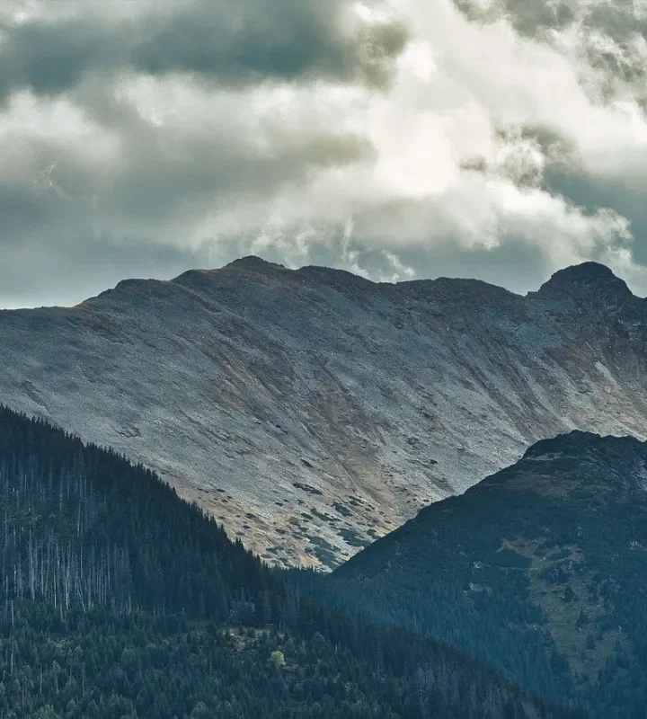 Praca zdalna z widokiem na Tatry: Jak zorganizować workation w Zakopanem
