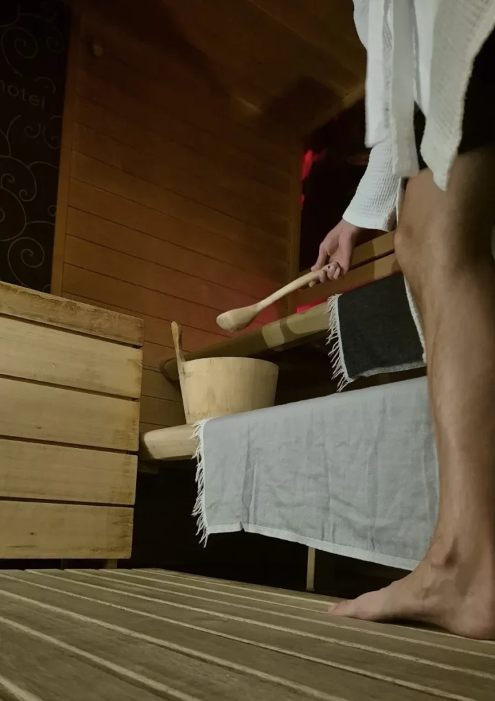 Ręcznik do zadań specjalnych: Co zabrać do torby na trening, SPA i jesienny wyjazd w 2026 roku?